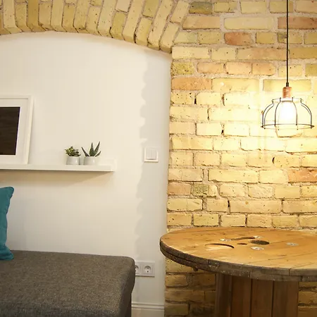 Tomy Old Town Apartment